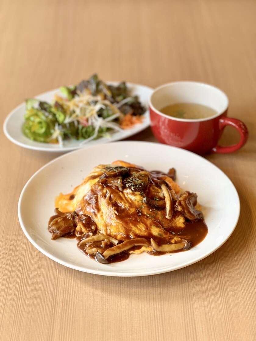 きわみ saredoフレンチトーストかふぇの制服4