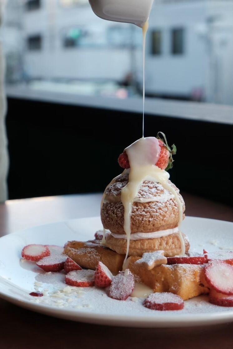 きわみ saredoフレンチトーストかふぇの制服1