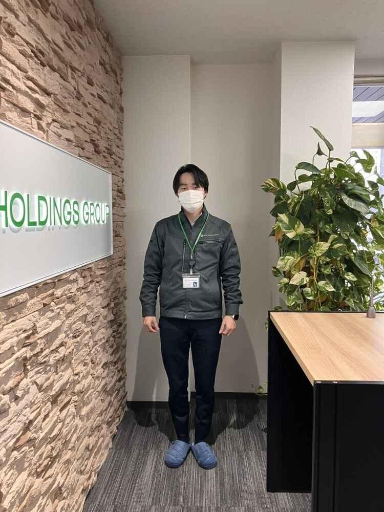 宝和ホールディングス株式会社の制服1