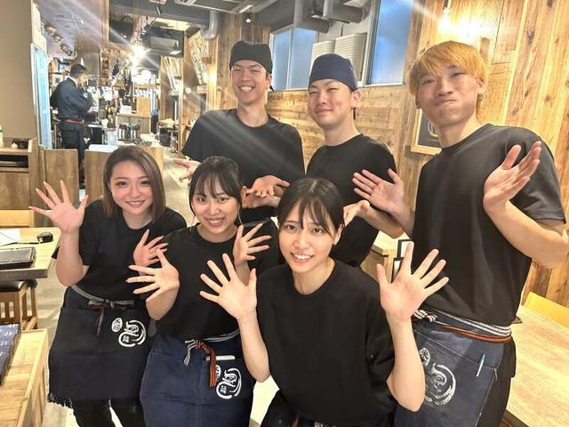 [オープニング]系列店はSNSでも人気店 髪色自由 週末時給100円UP(フード・飲食、京都市下京区)のイメージ画像