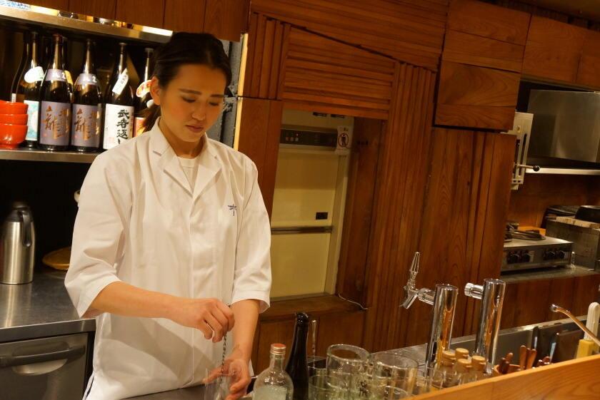 味のなかむらの制服3