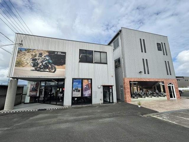 ＼インセンティブあり／完全週休2日制♪転勤ナシ◎バイクの営業(営業、浜松市中央区)のイメージ画像