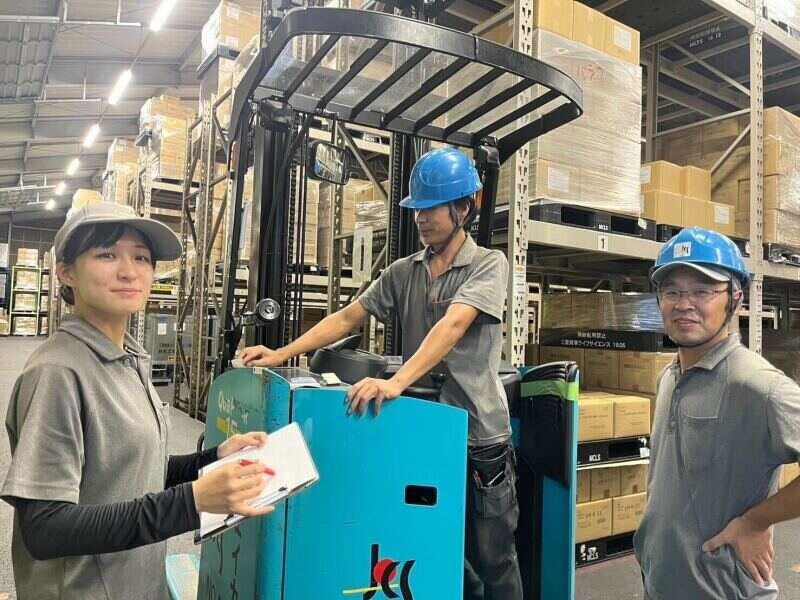 ジェイカス株式会社 六甲アイランドロジスティックスセンターの仕事画像2