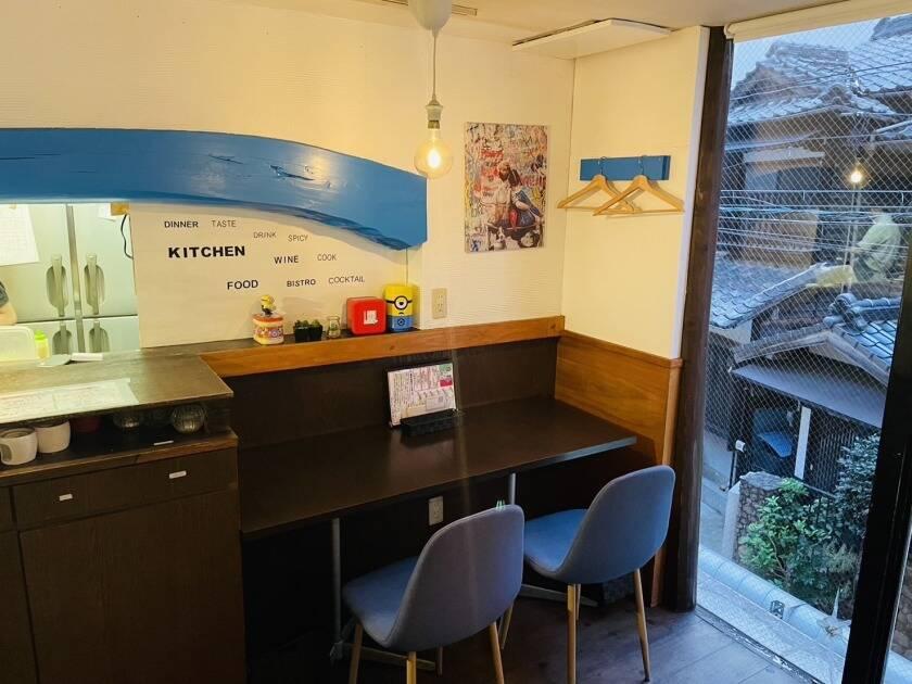 Via　premio博多東店の制服4