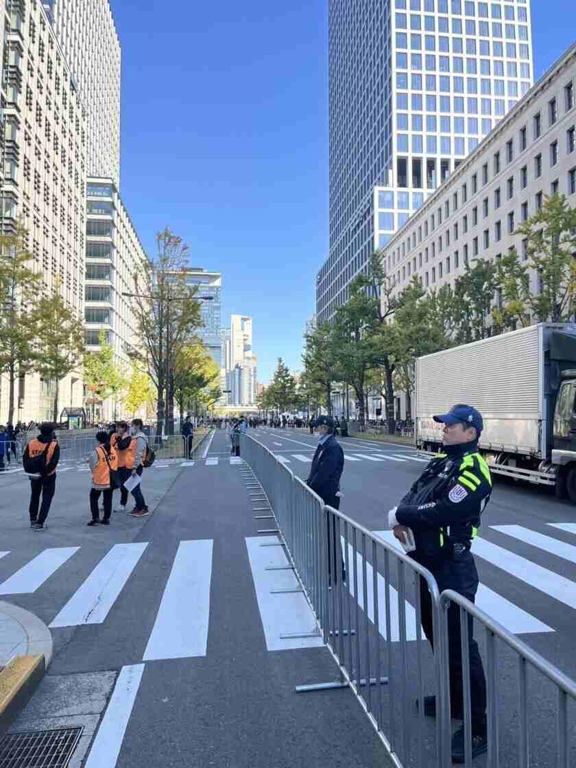 HIROセキュリティー株式会社の制服2