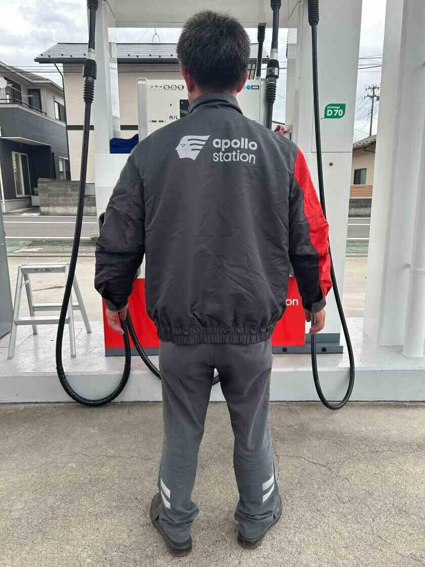 apollostation 白石中央SSの制服4