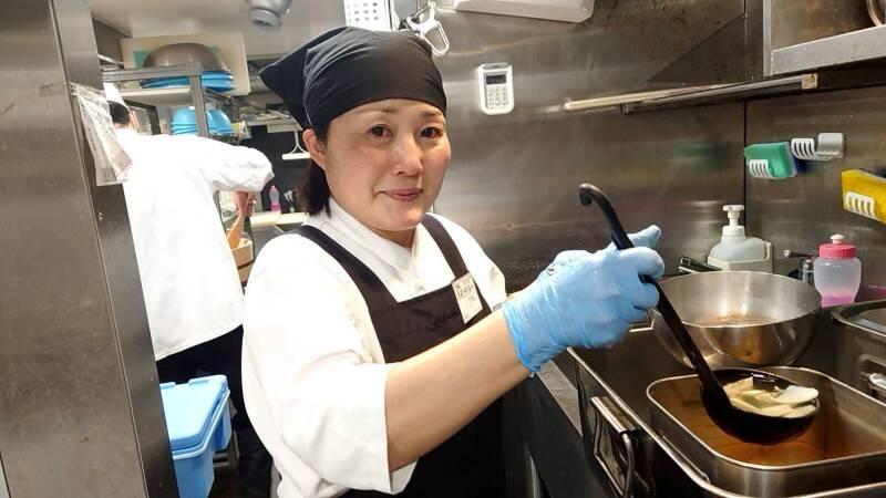 立食い寿司 根室花まる FOOD＆TIME ISETAN YOKOHAMA店の仕事画像1