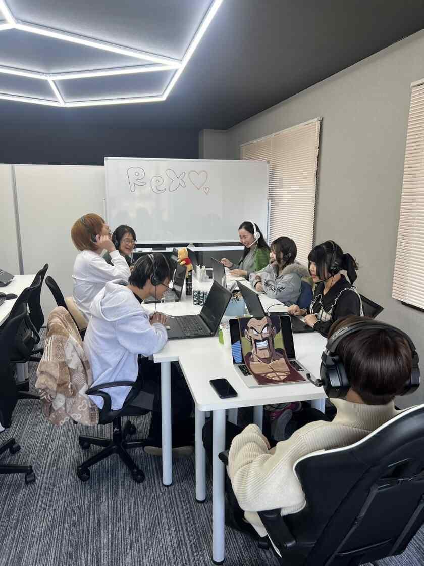 株式会社ReXの制服1