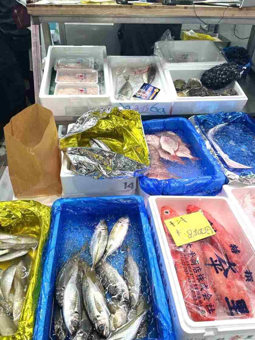 有限会社島津商店の制服5