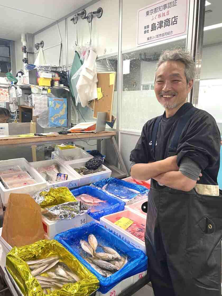 有限会社島津商店の制服1