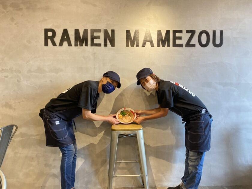 味噌ラーメン専門店日月堂　イオンモール北戸田店の制服3