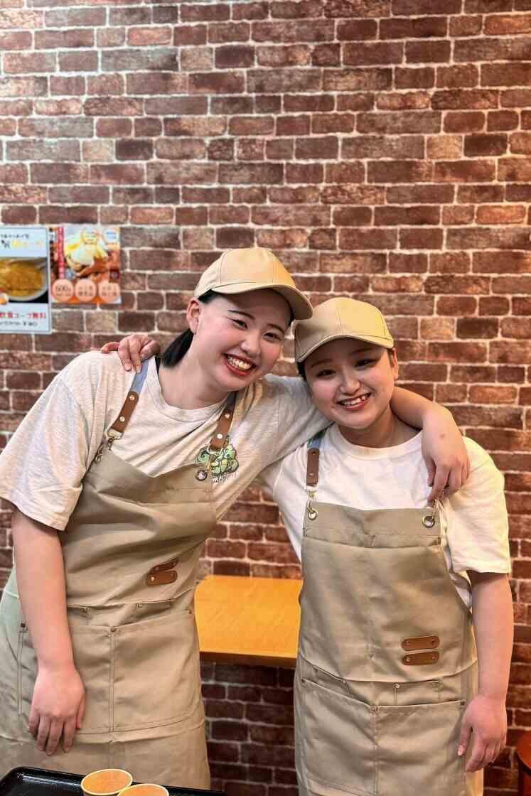 日本橋　太切りつけそば　たぐり　採用窓口の制服2