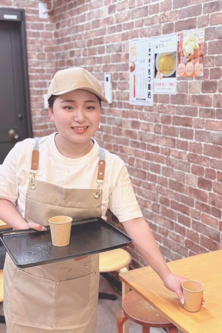 日本橋　太切りつけそば　たぐり　採用窓口の制服1
