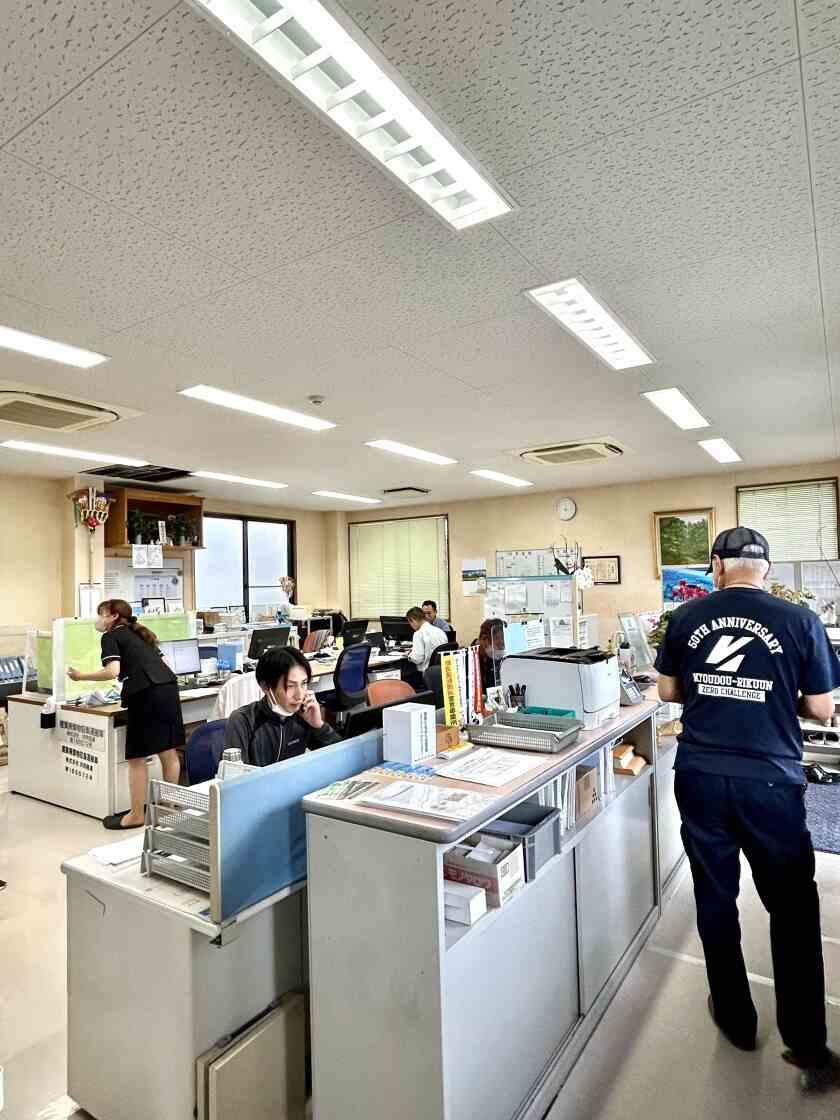 株式会社共同陸運＿正社員の制服1
