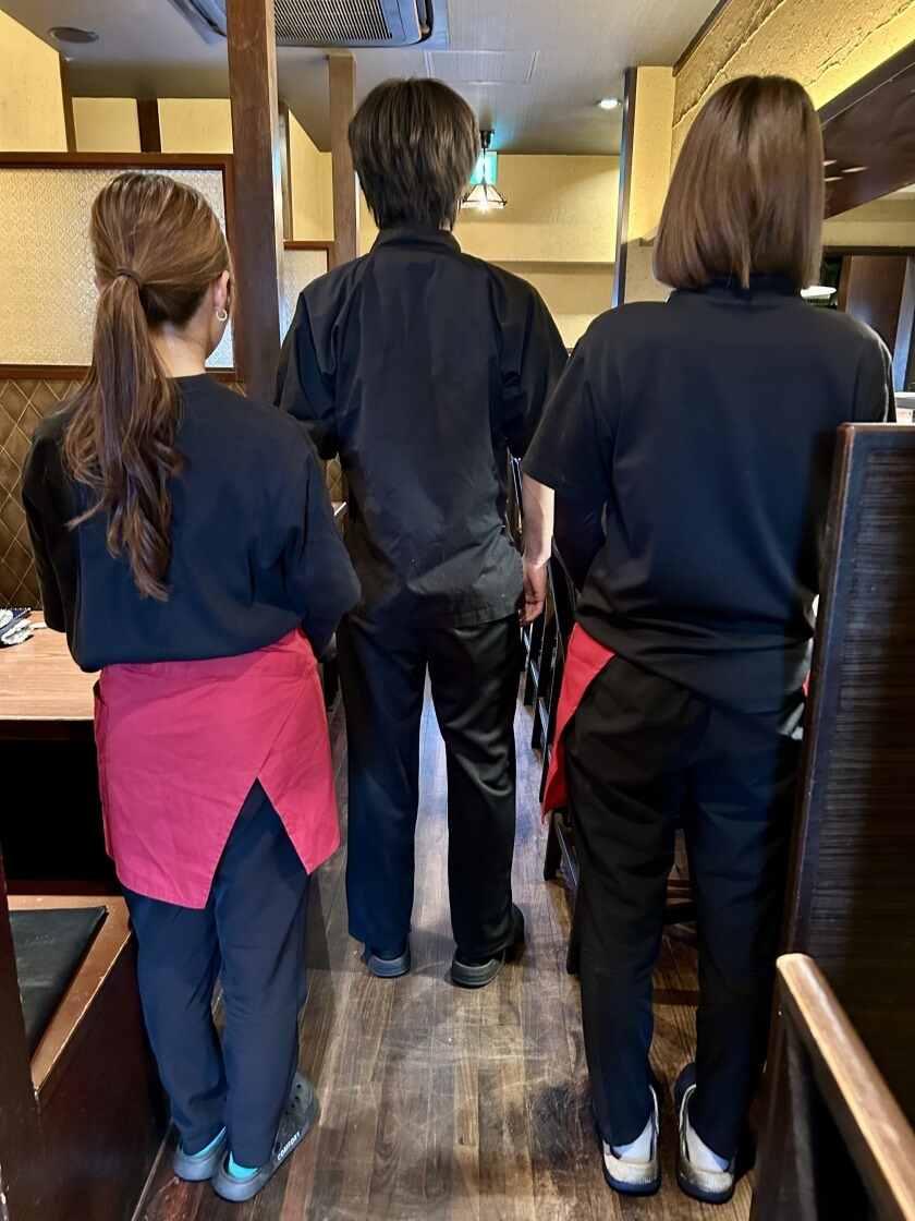 炭火焼き鳥 まさや　芦屋西店の制服2