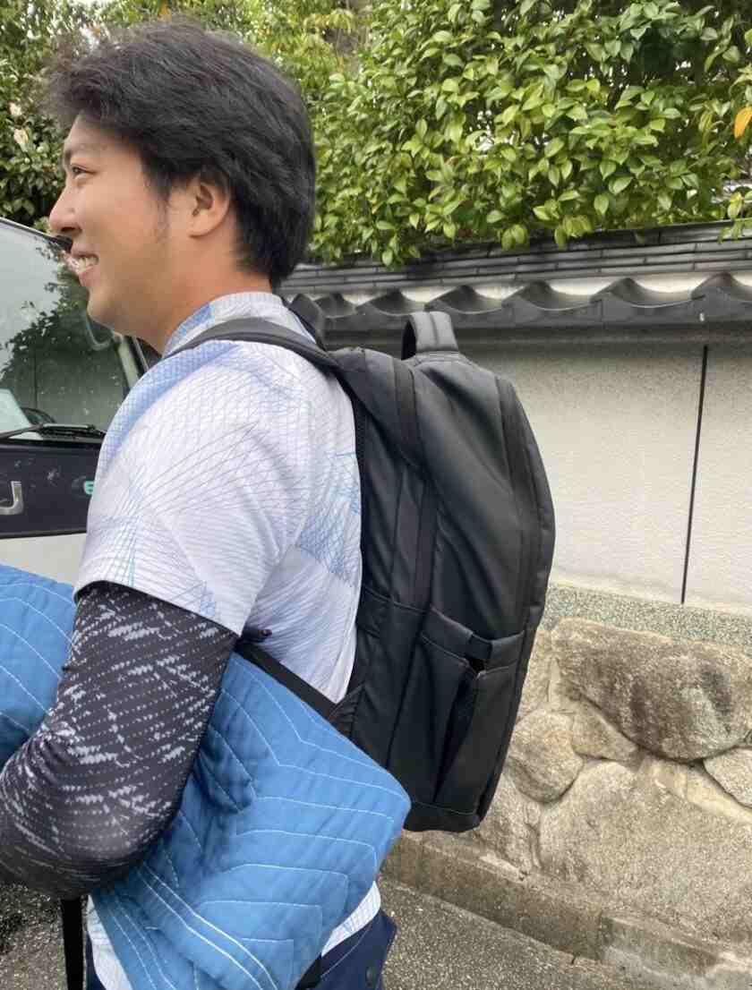 株式会社andQの制服6