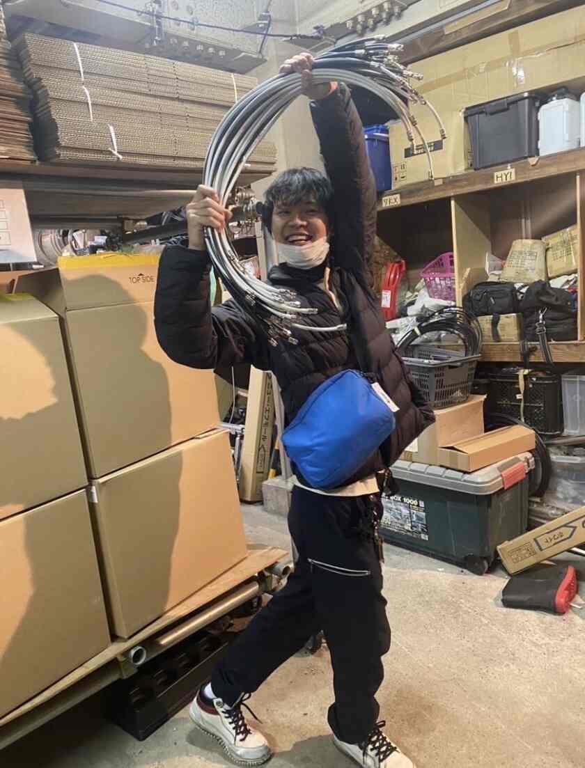 株式会社andQの制服3