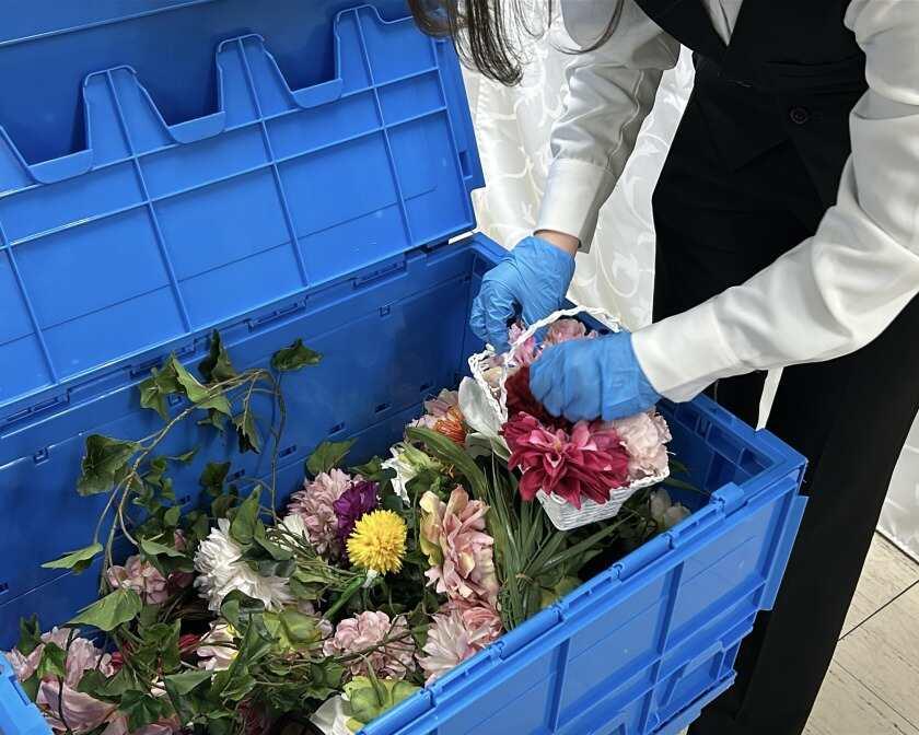 ファーストケータリング株式会社の制服7