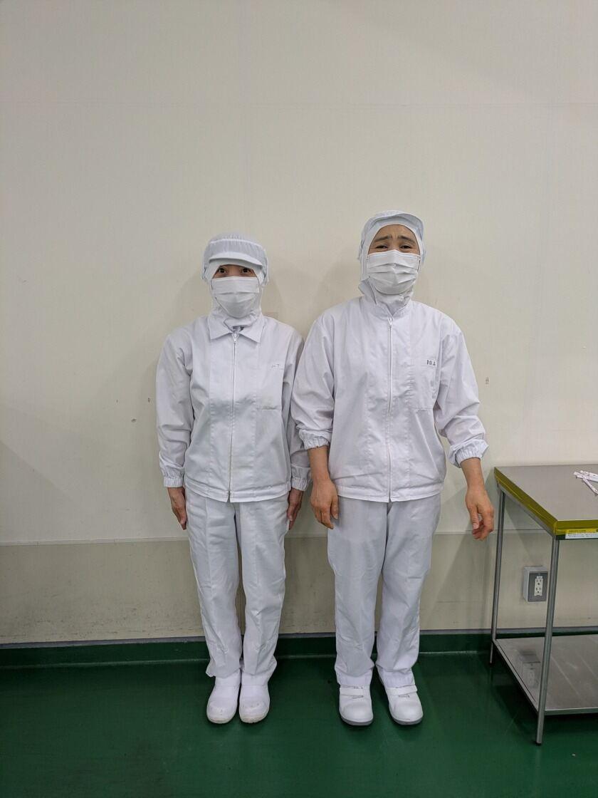 新豊食品株式会社の制服2