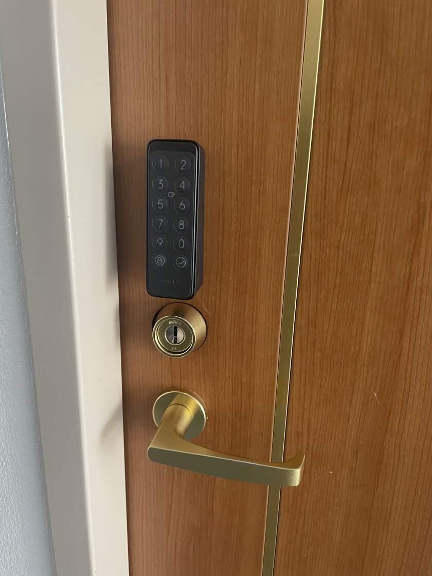 アウトソーシングジャパン株式会社の制服3