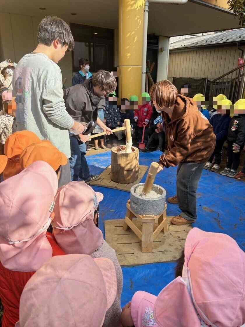 たちばな保育園の制服1