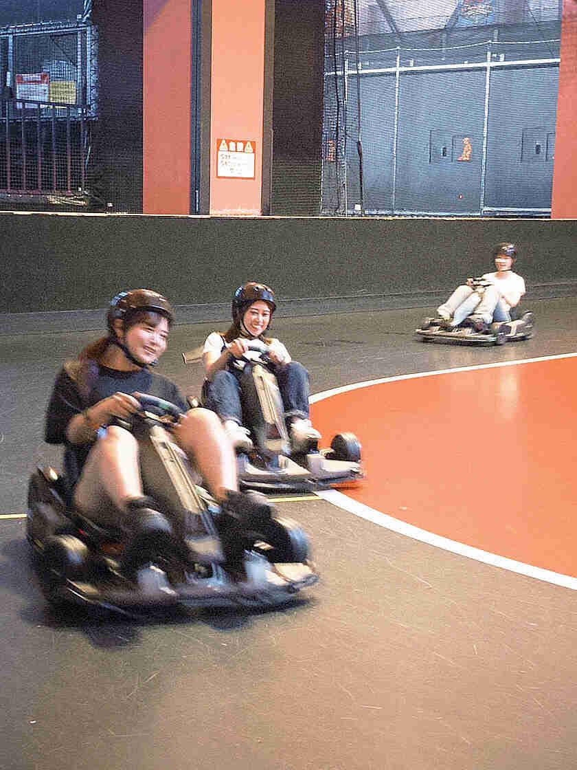 株式会社Alfine（アルフィン）の制服3