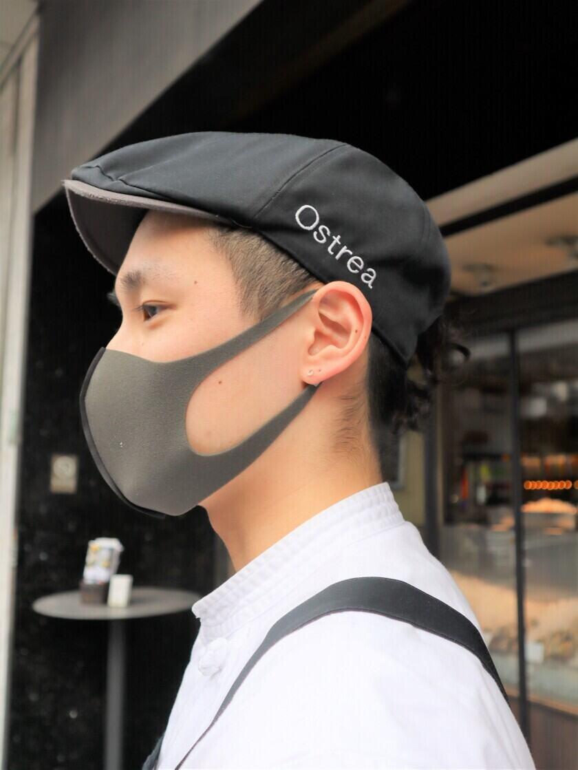 オストレア　新宿三丁目店の制服6