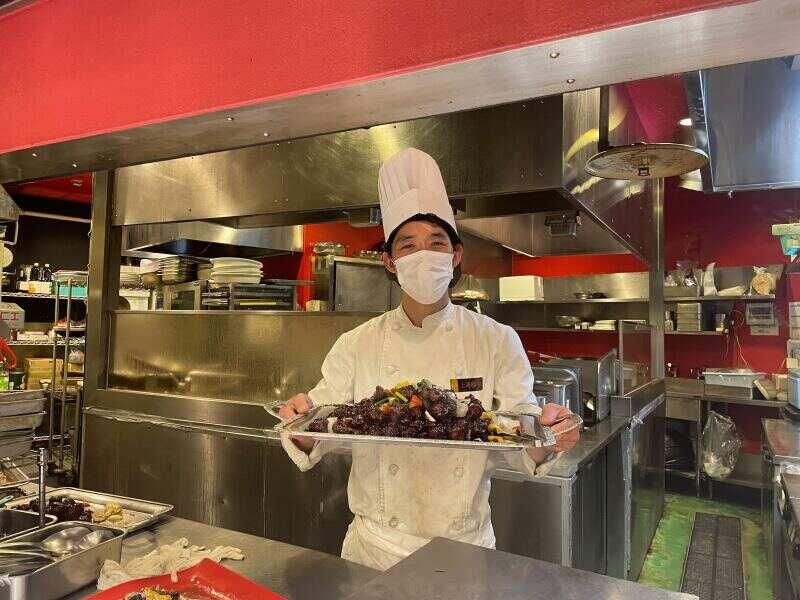 上海柿安ららぽーと東京ベイ店の仕事画像3