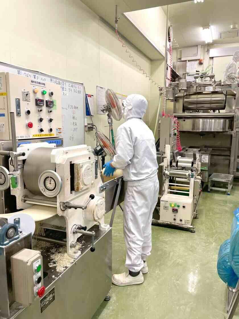 株式会社三河屋製麺の制服4