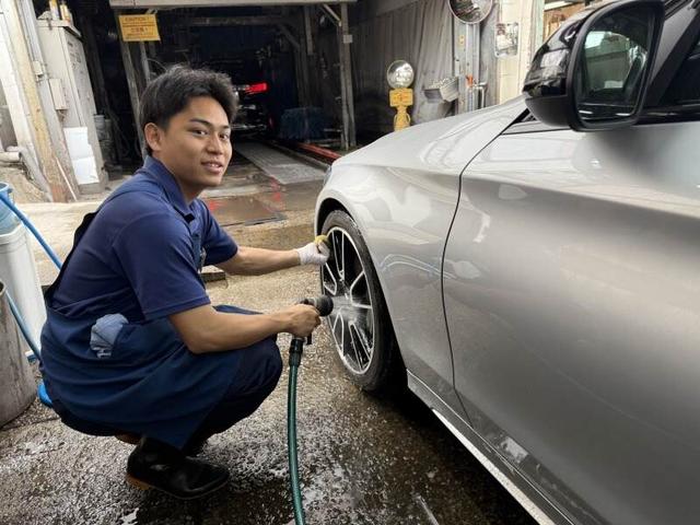 洗車スタッフ★履歴書不要/週1~,3h~OK/髪色ピアス自由/日払い(サービス、中野区)のイメージ画像