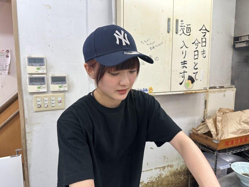 横浜家系ラーメン武蔵家　東小金井の制服9