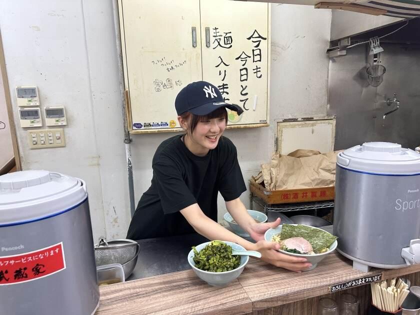らーめん 武蔵家 武蔵境の制服9