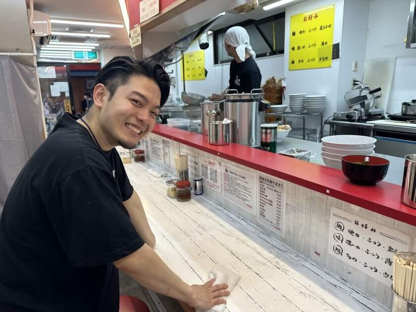 らーめん 谷瀬家の制服5
