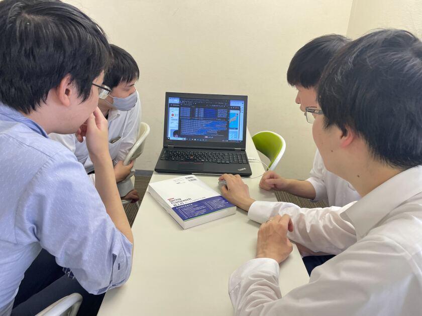 アイスペックグループ株式会社の制服3