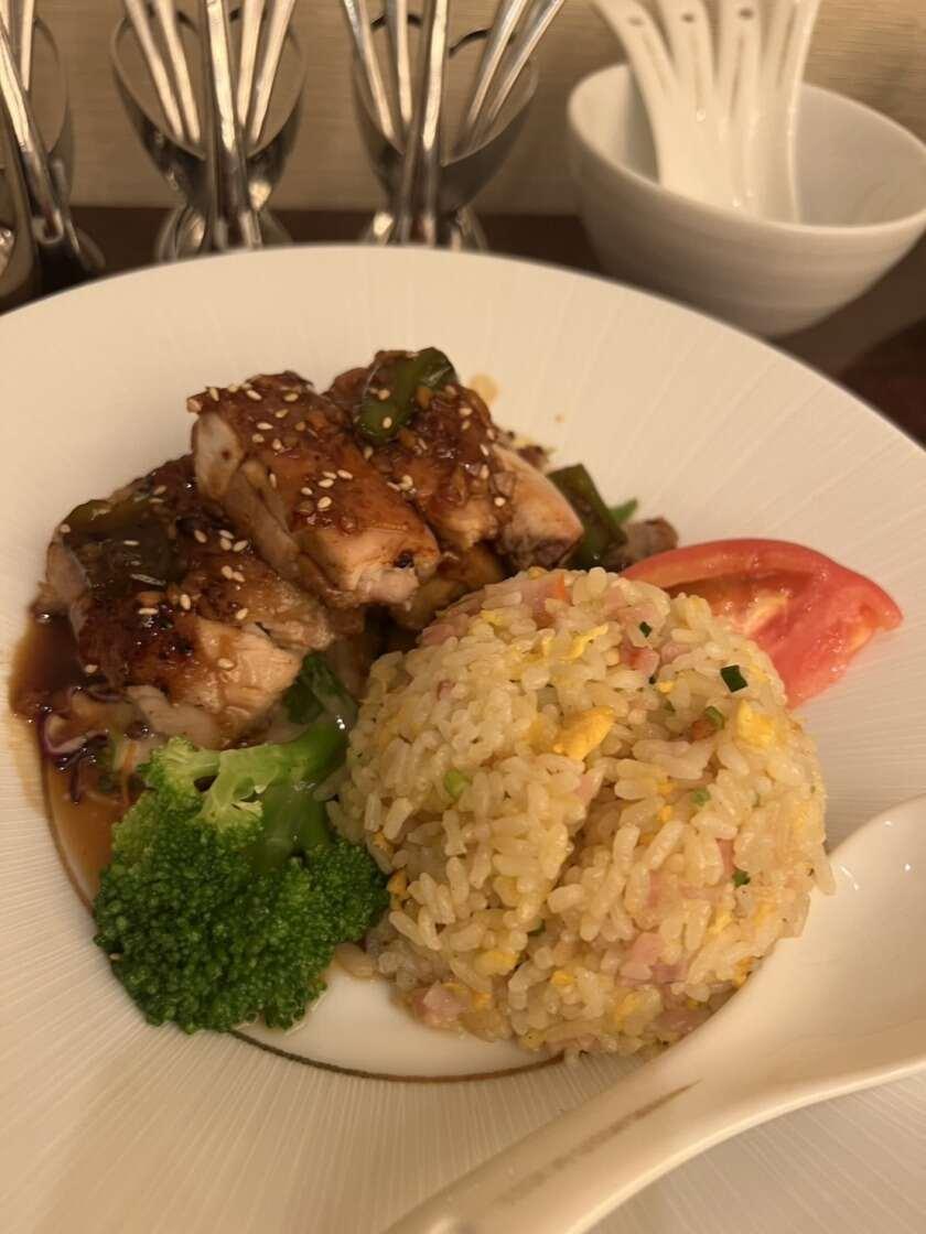 中国料理 王宮（おうきゅう）の制服4