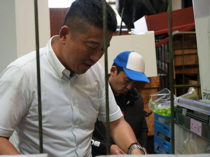 ムゲン・サービス株式会社の制服8