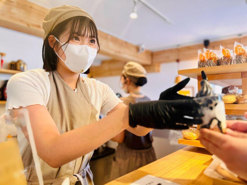 KLIM ＿千歳店の制服2