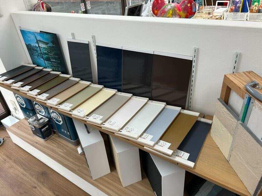 株式会社COLORS（スターペイント熊本南ショールーム店）の制服4