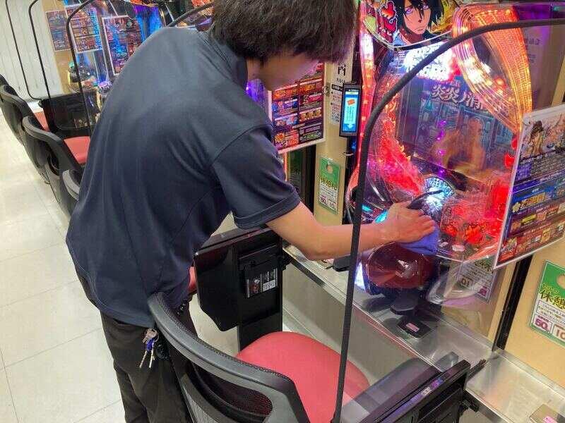 株式会社本山商事 パチンコ松戸屋の仕事画像3