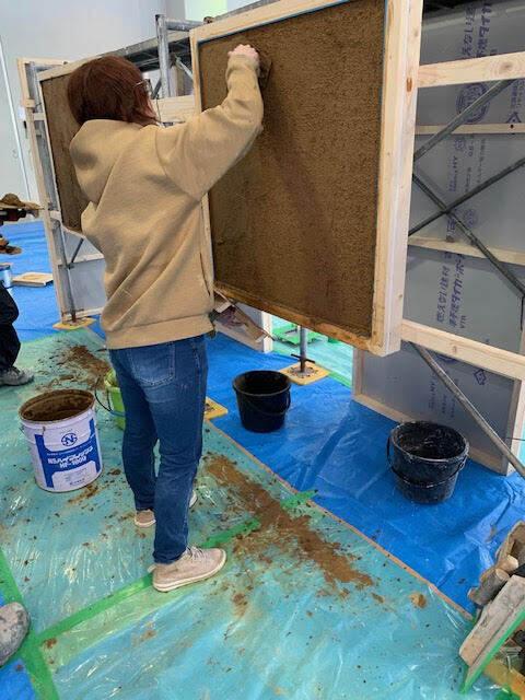 有限会社丸富山下工業の制服2