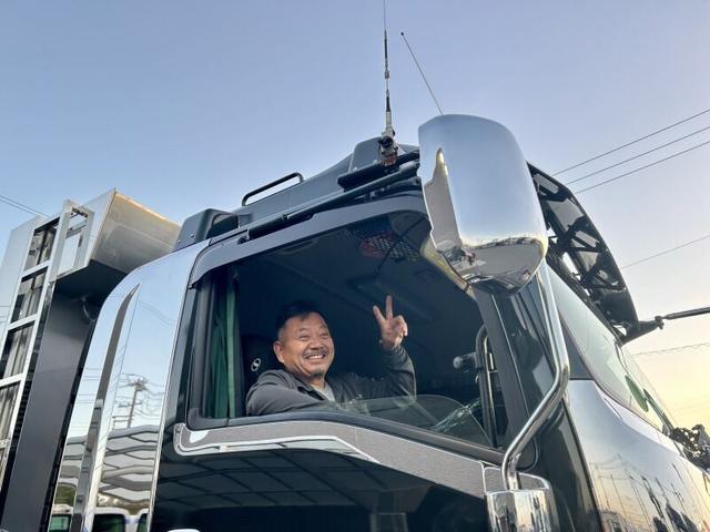 <トレーラー>経験者大歓迎!手荷役なし/日帰り/近~中距離/33万~(軽作業・物流、大阪市西淀川区)のイメージ画像