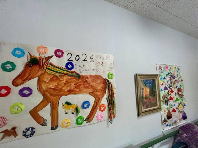 八媛病院の制服3