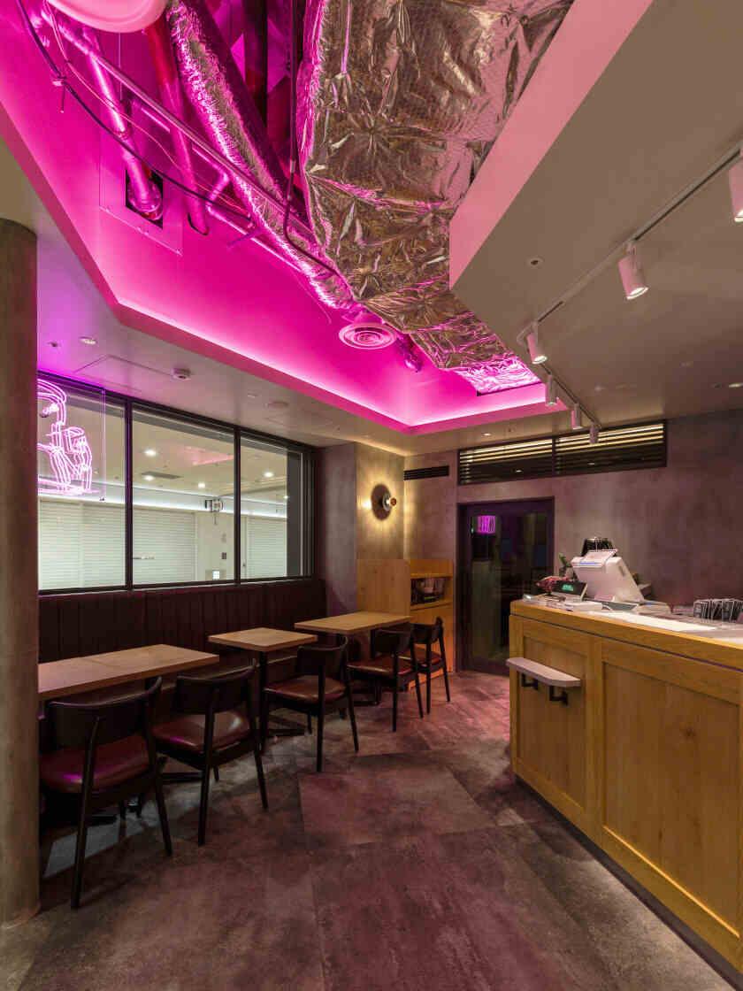 PRONTO 博多駅地下街店の制服6