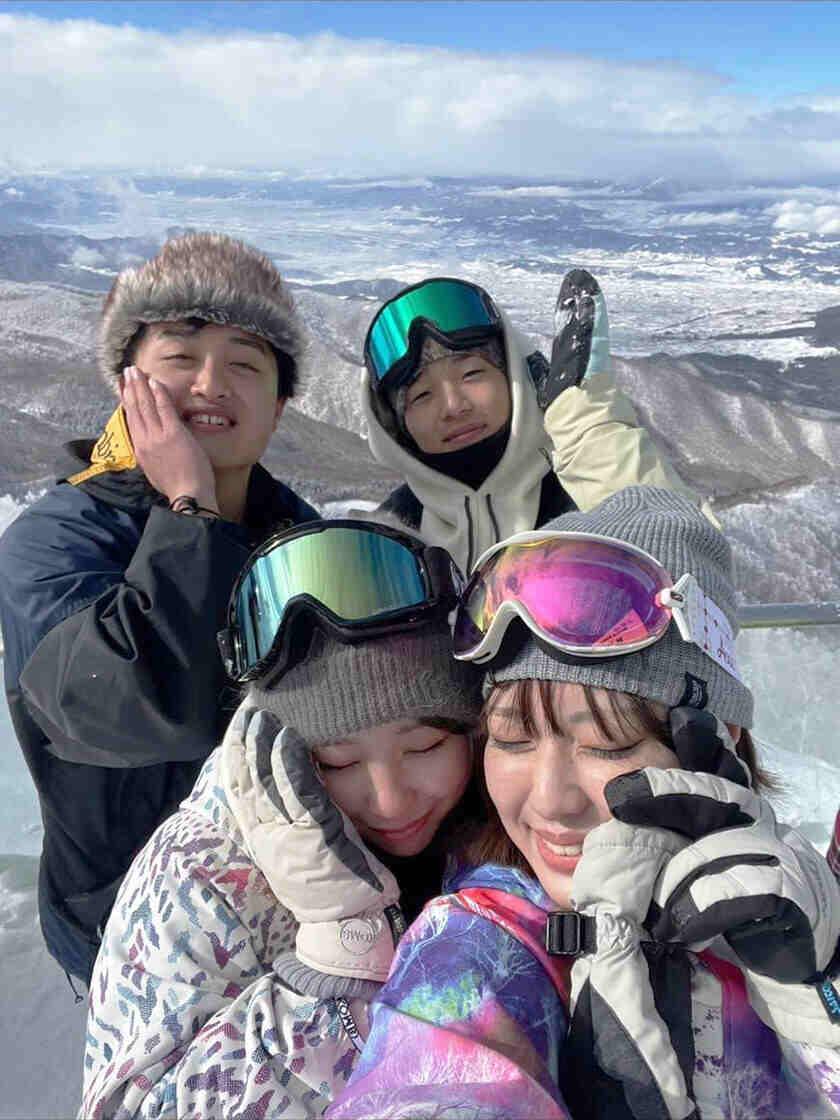 株式会社D&L（ディーアンドエル）の制服3