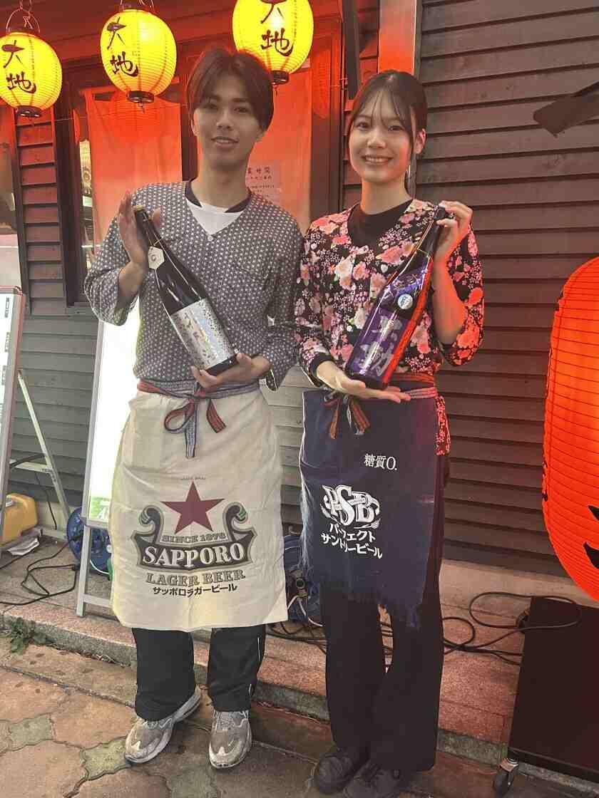 寿司と焼き鳥 大地 五香店の制服1