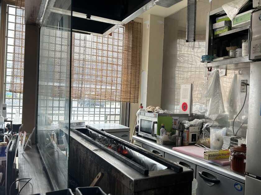 寿司と焼き鳥 大地 鶴瀬店の制服5
