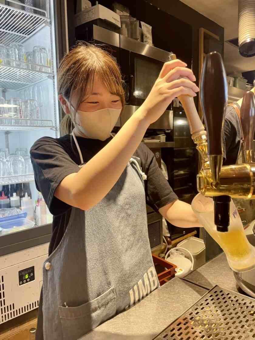 酉どうあん 春吉店の制服6