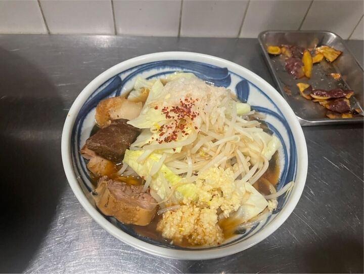博多ほたる 麻布十番店の制服3