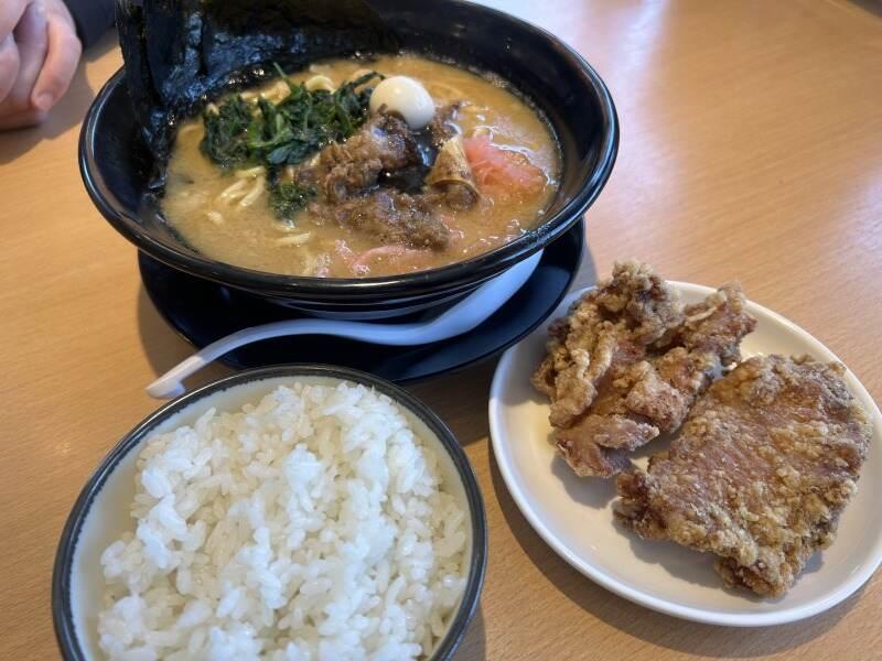 横浜家系ラーメン熊壱家 江越店の仕事画像2