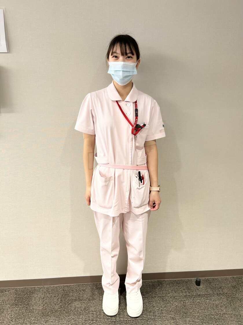 芦屋セントマリア病院の制服1